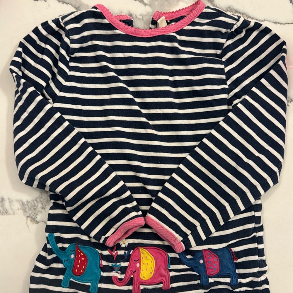Elephant appliqué shirt